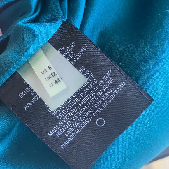 Elie Tahari Women's Tailored V-neck Sleeveless Dress - Picture 6 of 7